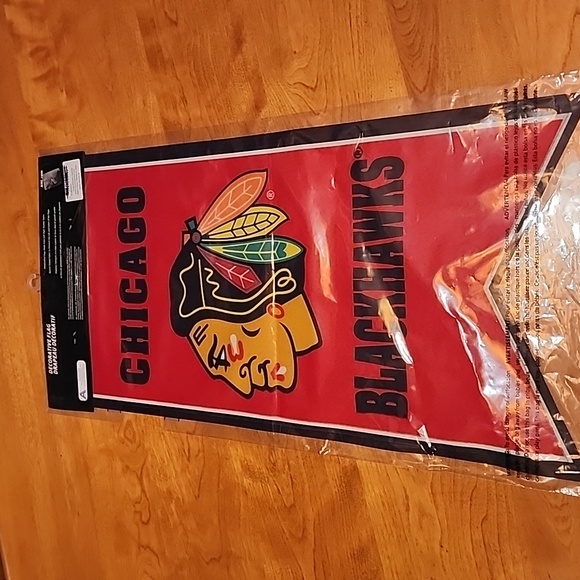 NHL Chicago Blackhawks Decorative Flag - Picture 2 of 6